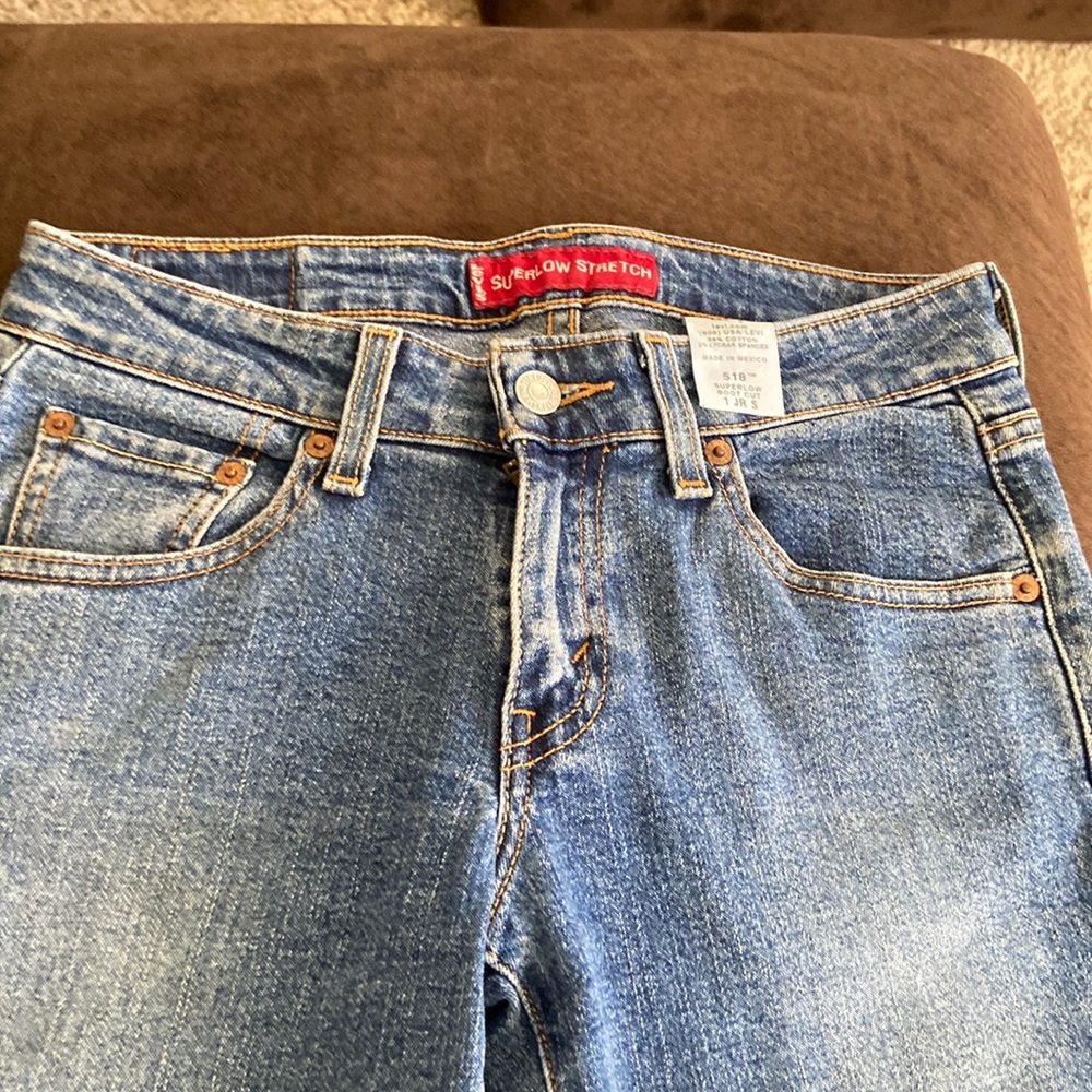 Levis Super 518 Stretch boot cut size 1 Junior S,  medium wash great condit